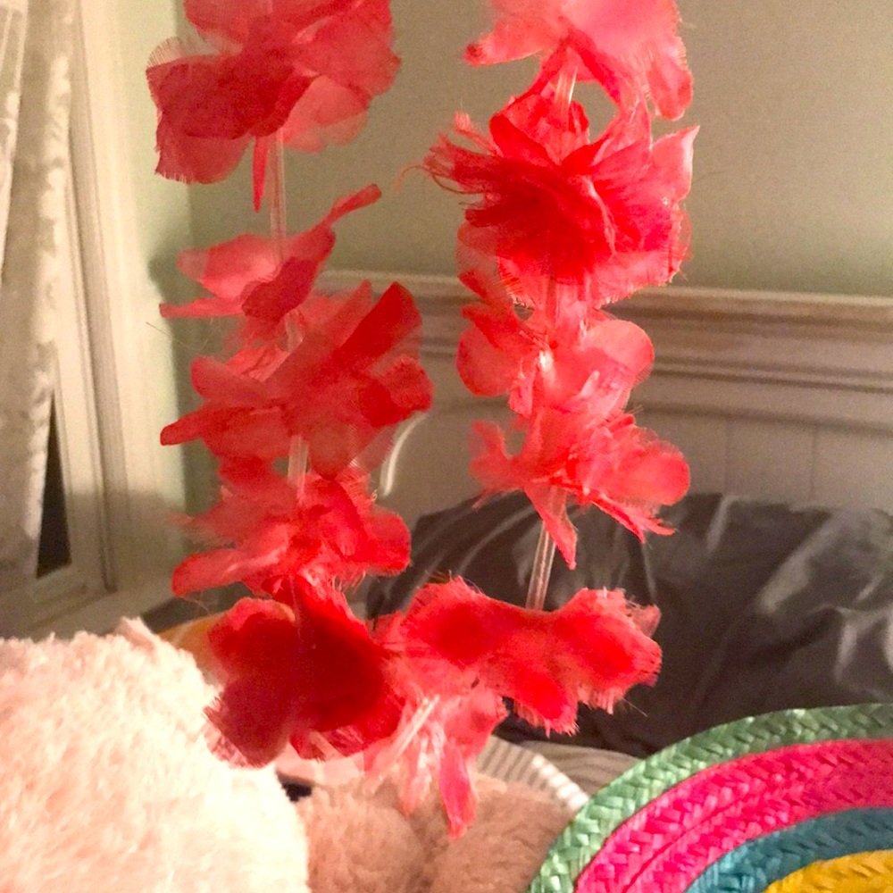 Pink Hawaiian flower Lei For Summer Parties